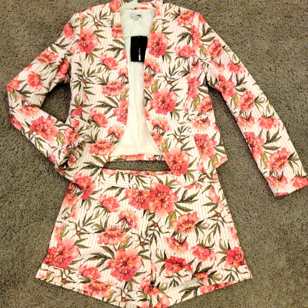 Blazer & short women set